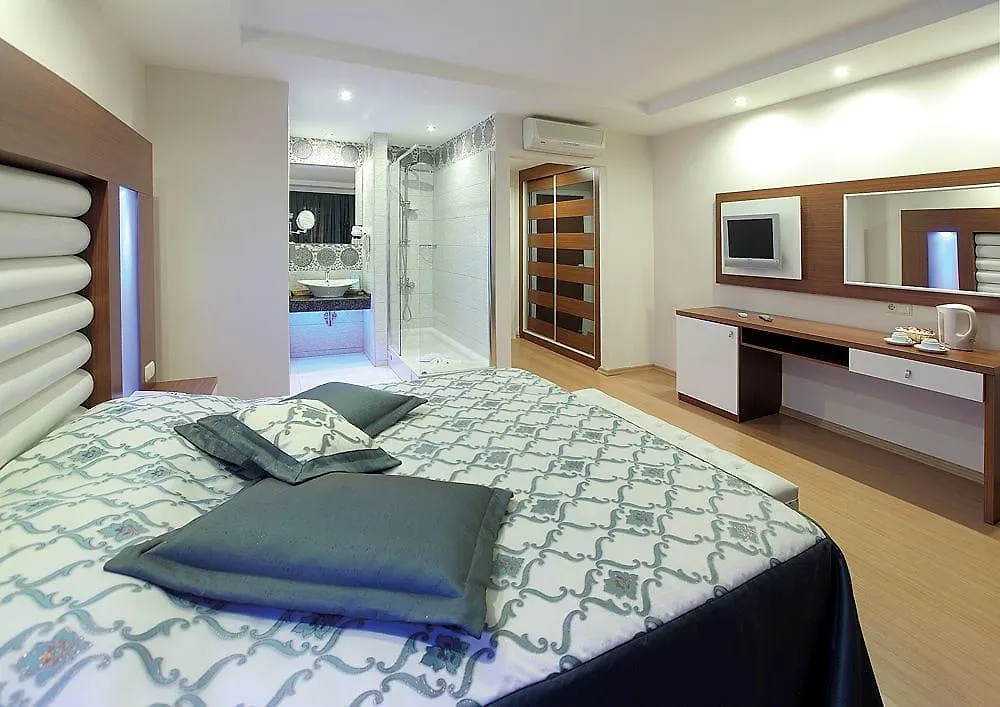 Oludeniz Beach Resort By Z Hotels Fethiye